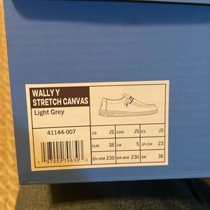 Hey dude grey Wally stretch